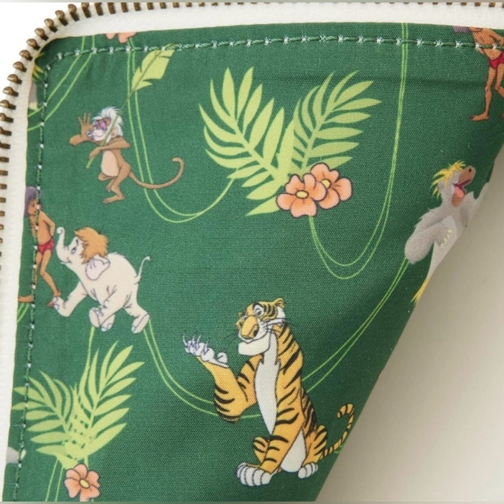 Disney Loungefly The Jungle Book
Crossbody Bag - Picture 5 of 7